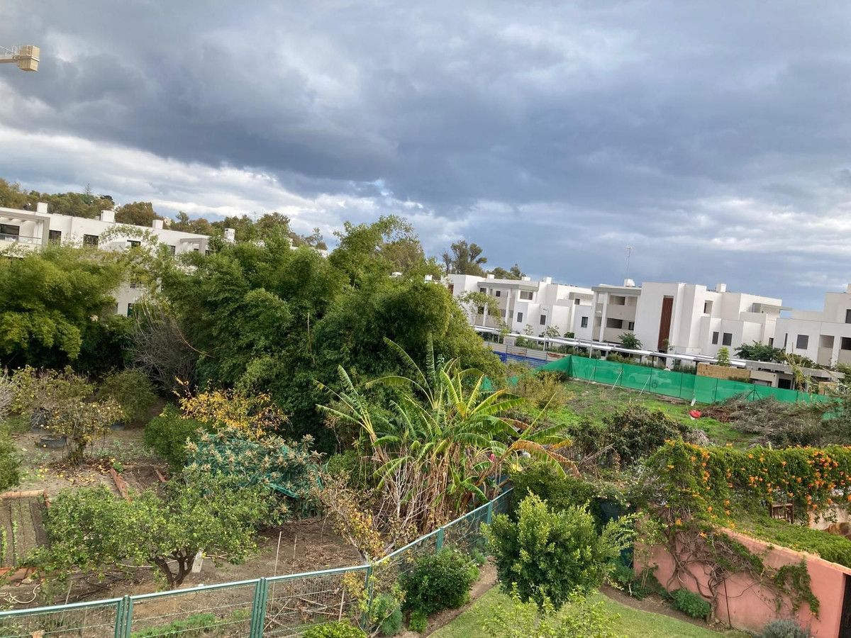 Residential Plot in Casares, Casares, 1/4