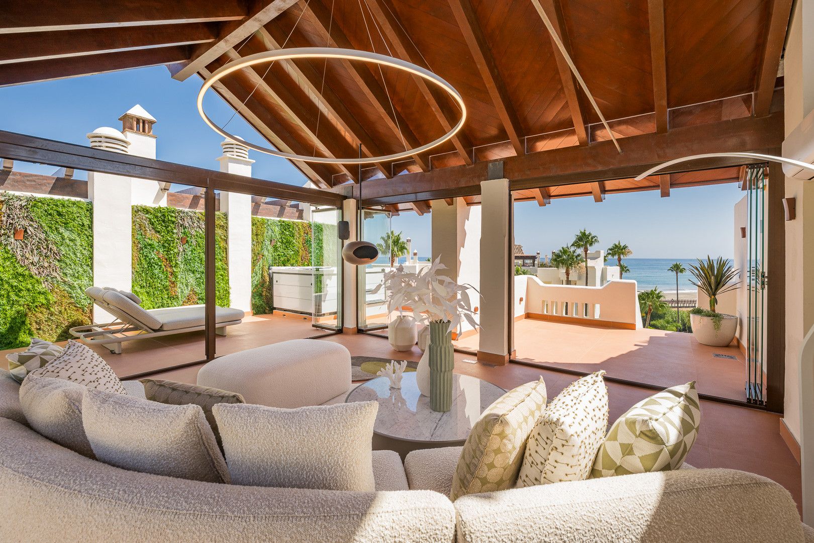 Penthouse in Estepona, Bahía del Velerín, Estepona, 1/12