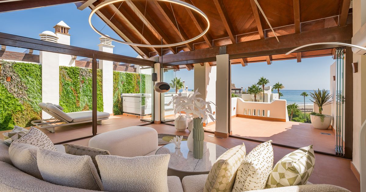 Penthouse in Estepona, Bahía del Velerín, Estepona, 1/12