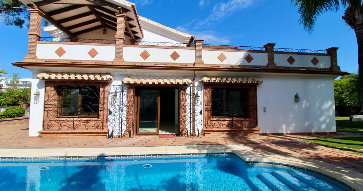 Villa in Estepona, El Presidente, Estepona, 4/12