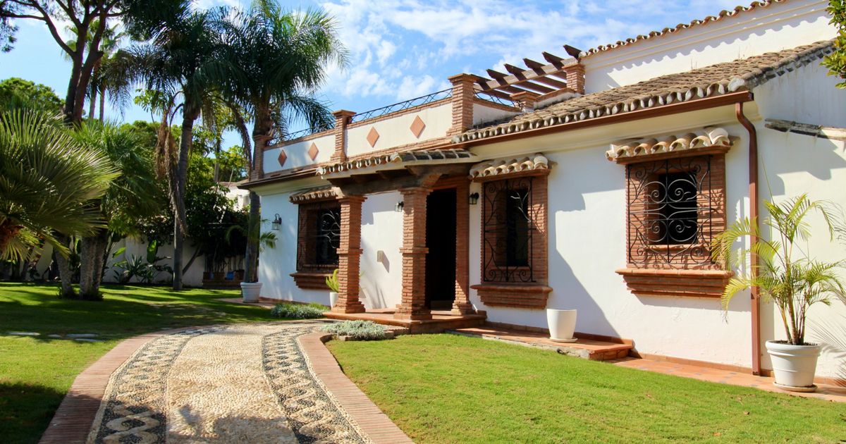 Villa in Estepona, El Presidente, Estepona, 5/12