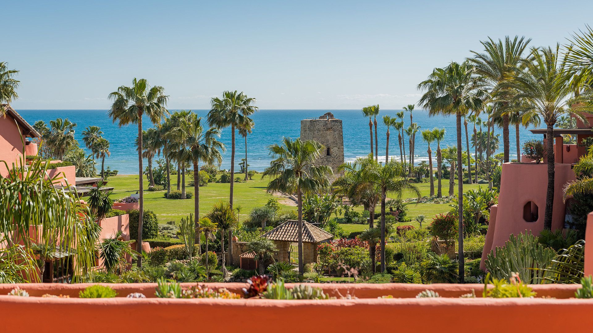 Duplex Penthouse in Estepona, Torre Bermeja, Estepona, 1/12