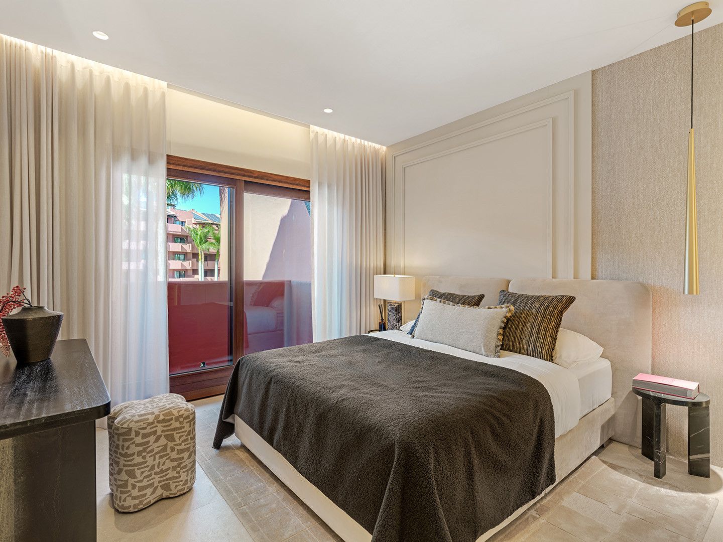 Duplex Penthouse in Estepona, Torre Bermeja, Estepona, 5/12