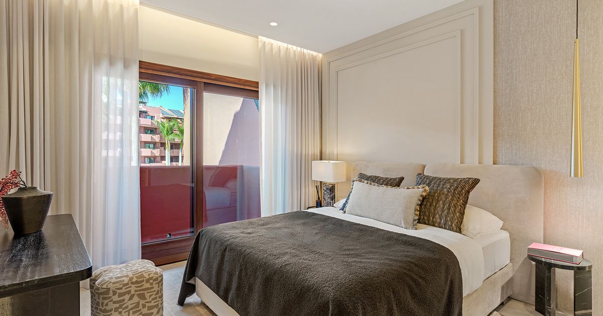 Duplex Penthouse in Estepona, Torre Bermeja, Estepona, 5/12