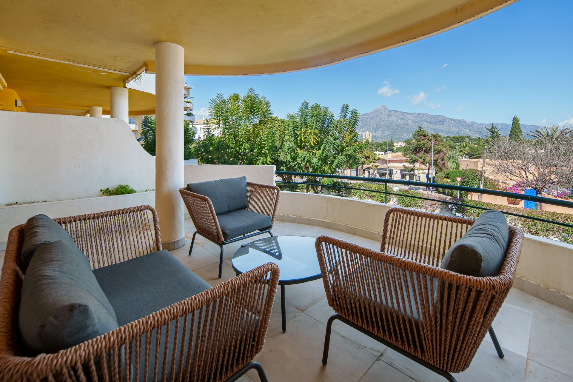 Duplex à Nueva Andalucia, Nueva Andalucia, 2/12