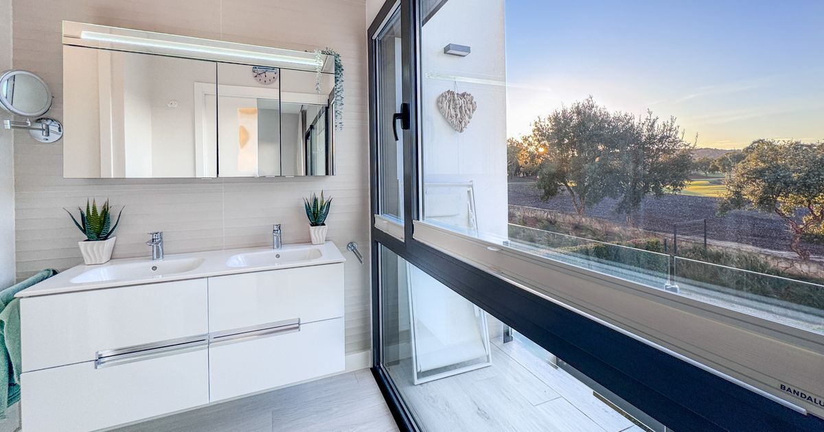 Townhouse in San Roque, San Roque Golf, San Roque, 12/12