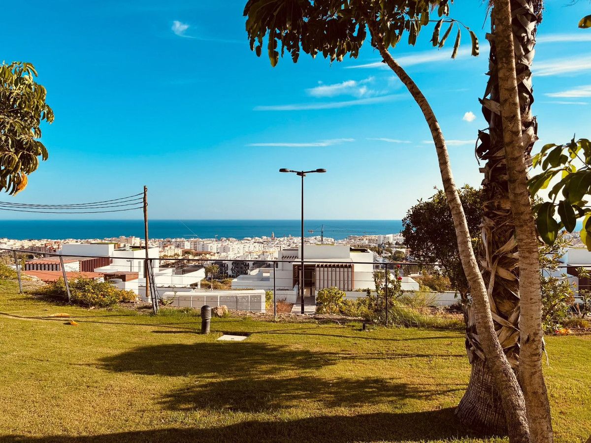 Parterowy apartament w Estepona, Estepona, 1/12