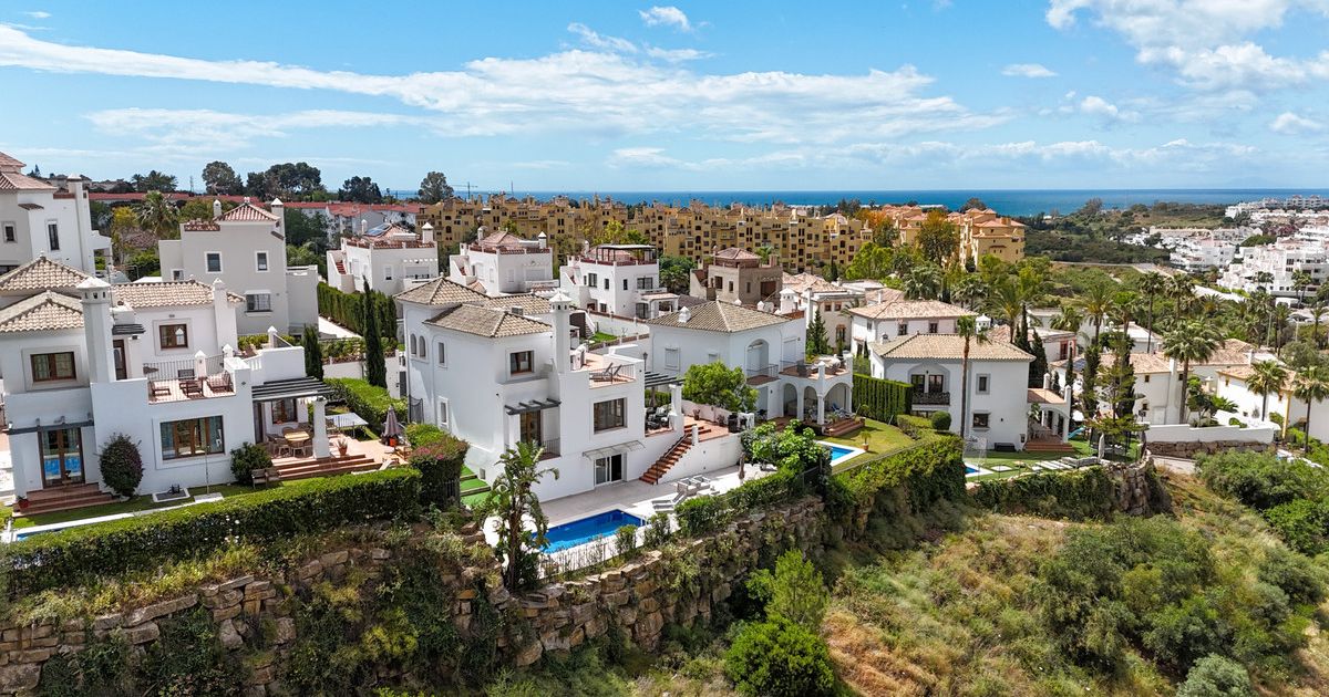 Villa independiente en Estepona, Estepona, 11/12