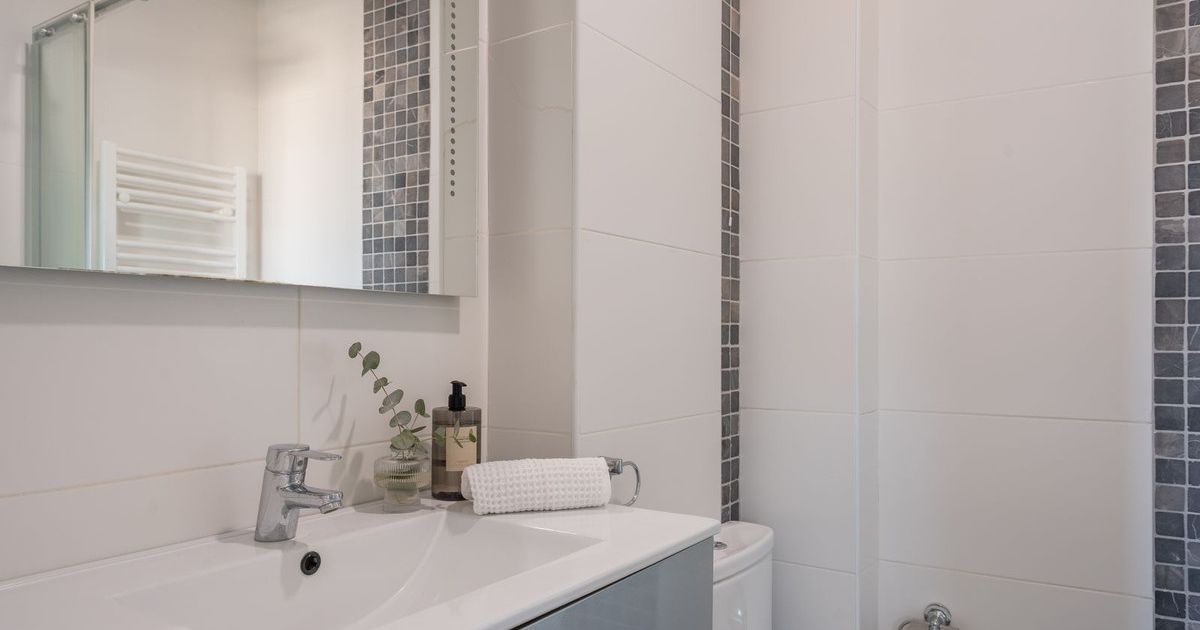 Wohnung in mittlerer Etage in Marbella, Marbella, 11/12