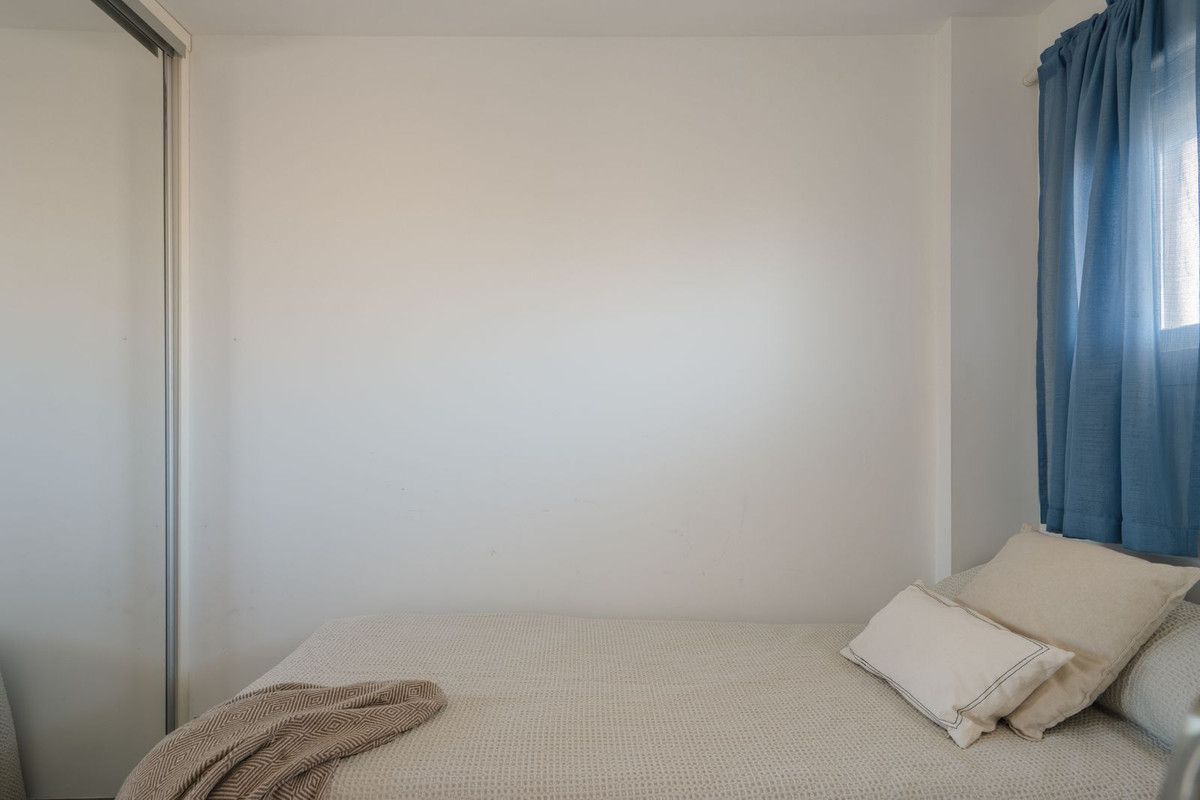 Wohnung in mittlerer Etage in Marbella, Marbella, 12/12
