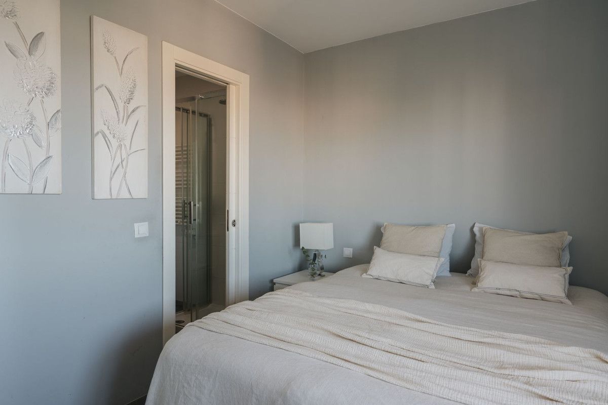Wohnung in mittlerer Etage in Marbella, Marbella, 7/12
