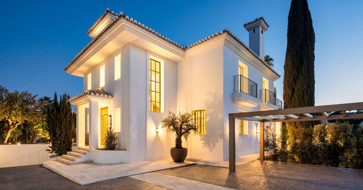 Villa à Marbella, Marbella, 12/12