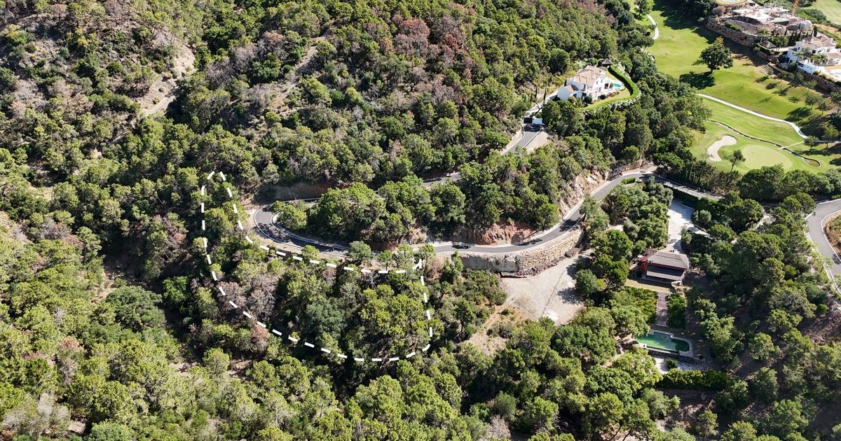 Residential Plot in Benahavís, Benahavís, 1/5