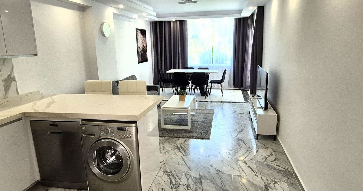 Appartement en rez-de-chaussée à Bahía de Marbella, Bahía de Marbella, 10/12