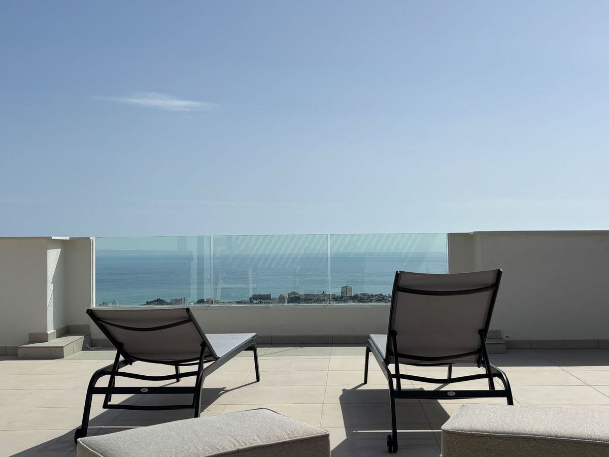 Top Floor Appartement in Benalmadena, Benalmadena, 1/12