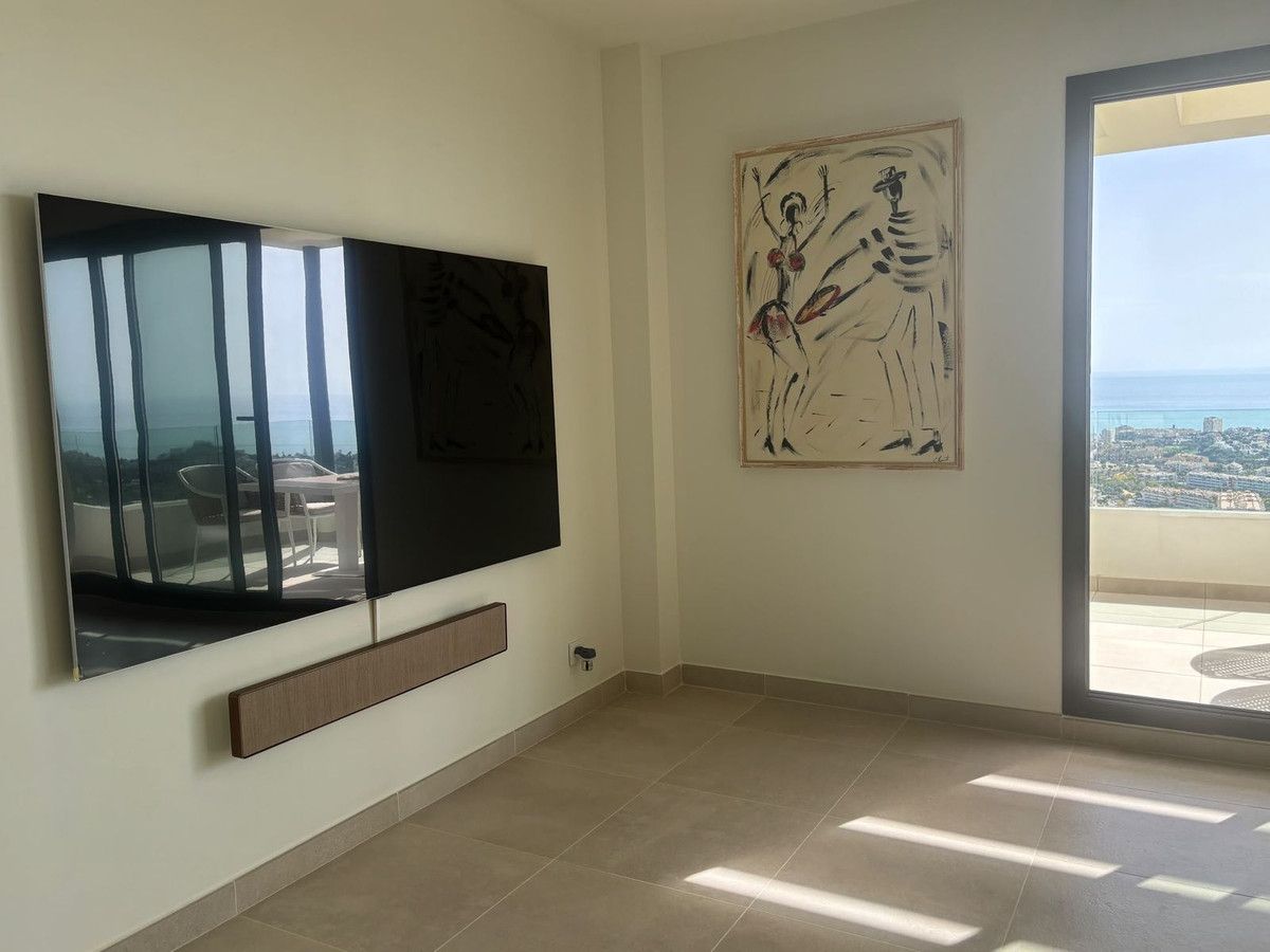 Top Floor Appartement in Benalmadena, Benalmadena, 8/12