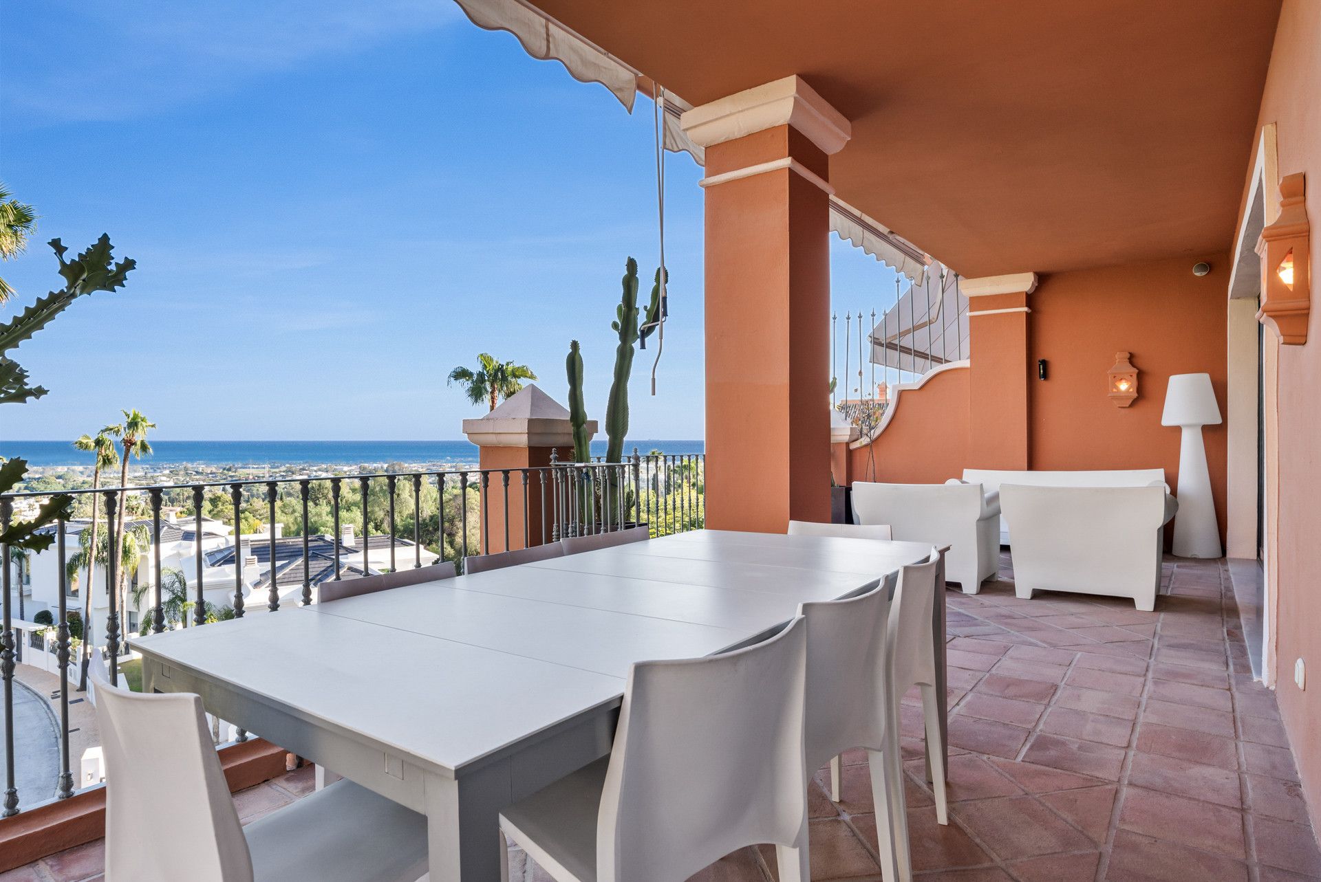Dwupoziomowy penthouse w Benahavis, Monte Halcones, Benahavis, 9/12