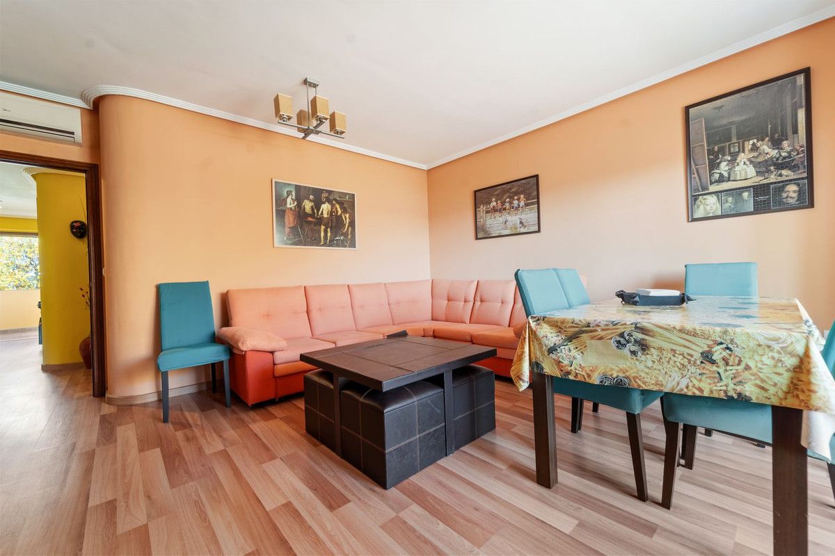 Квартира на среднем этаже в Fuengirola, Fuengirola, 7/12