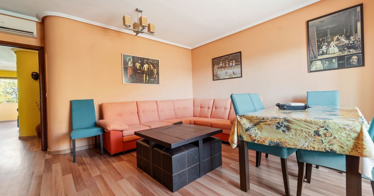 Квартира на среднем этаже в Fuengirola, Fuengirola, 7/12