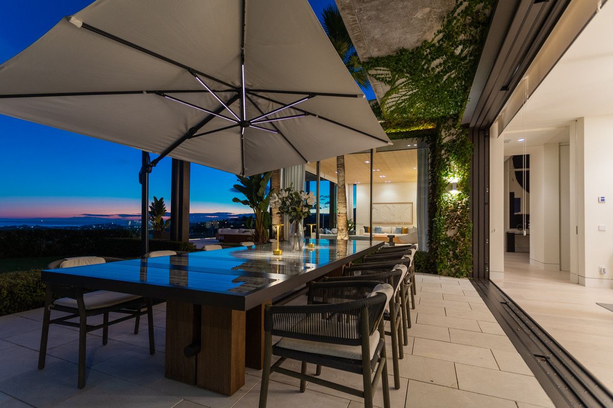Detached Villa in La Quinta, La Quinta, 11/12