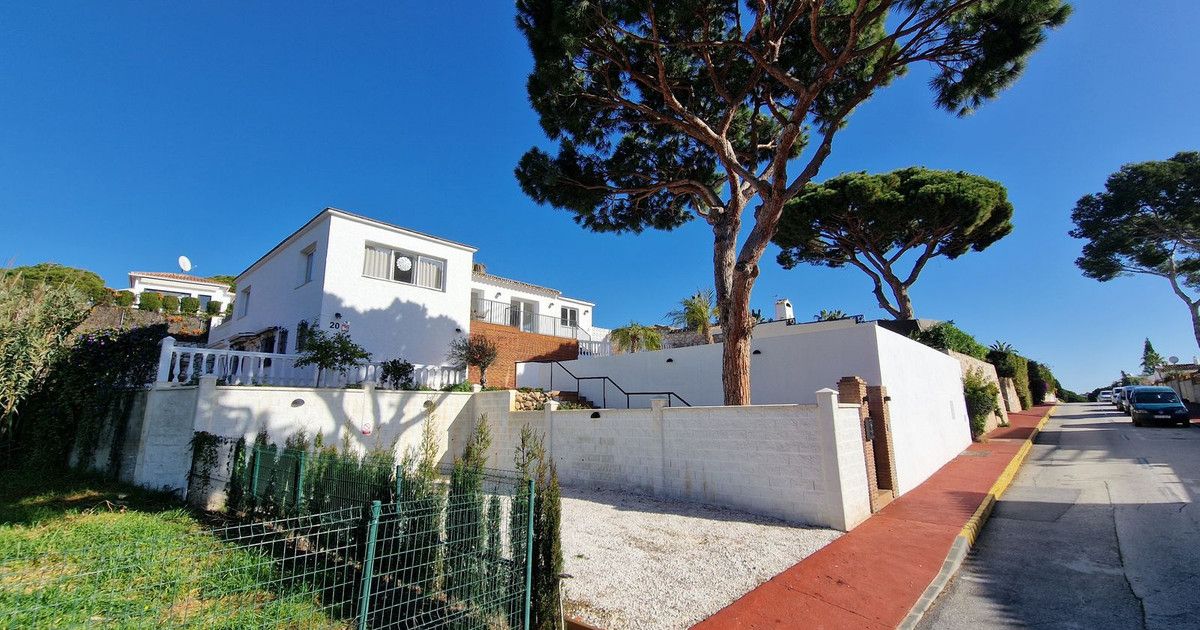 Villa Independiente en Calahonda, Calahonda, 2/12