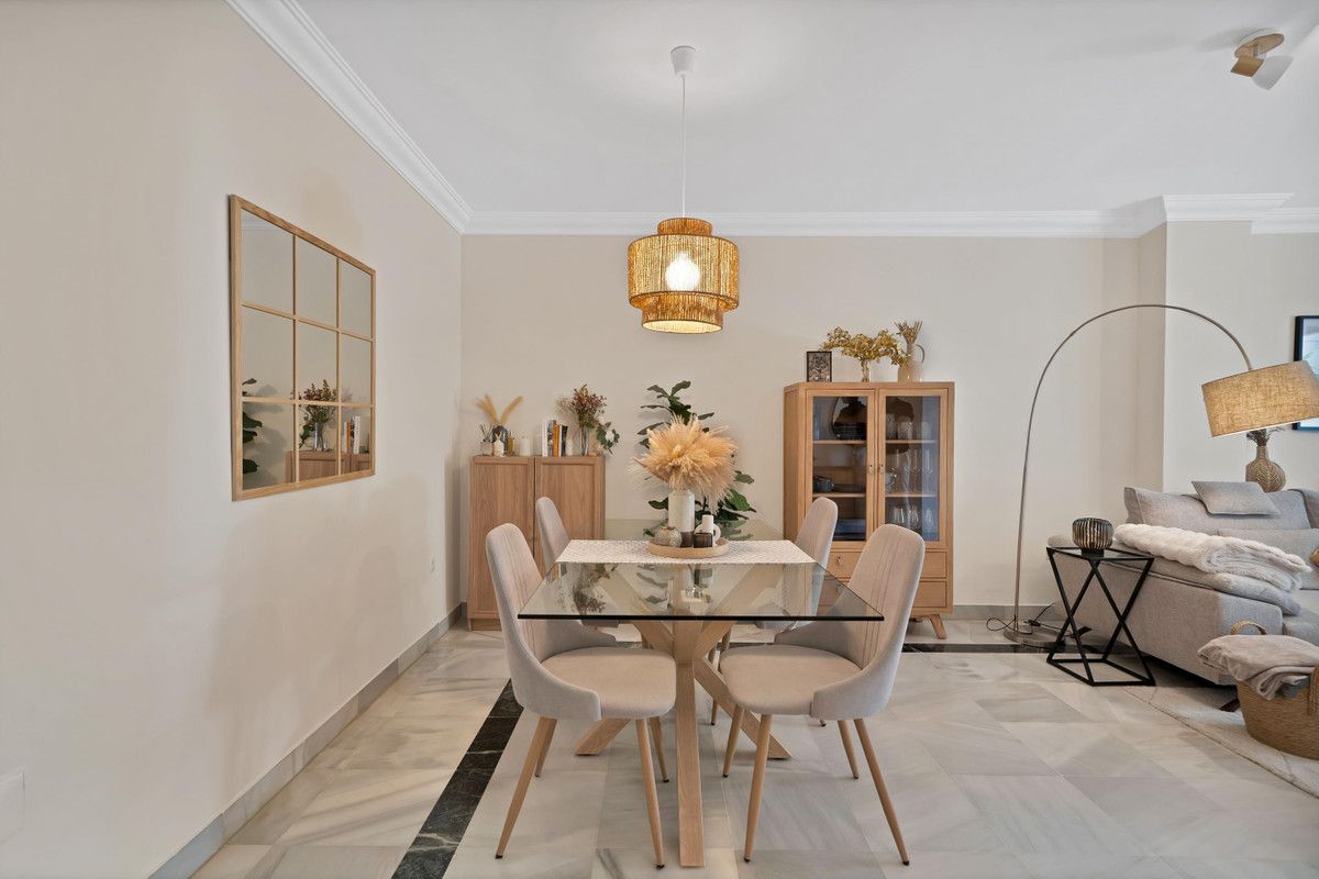 Erdgeschoss-Apartment in Marbella, Marbella, 7/12