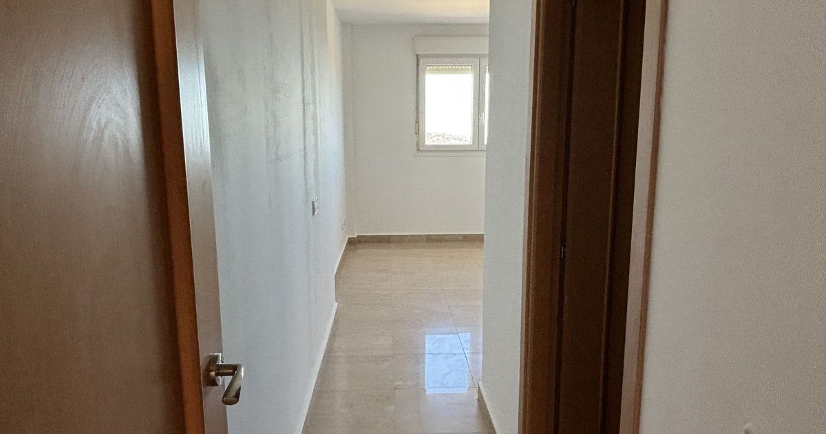 Middle Floor Apartment in La Duquesa, La Duquesa, 5/12