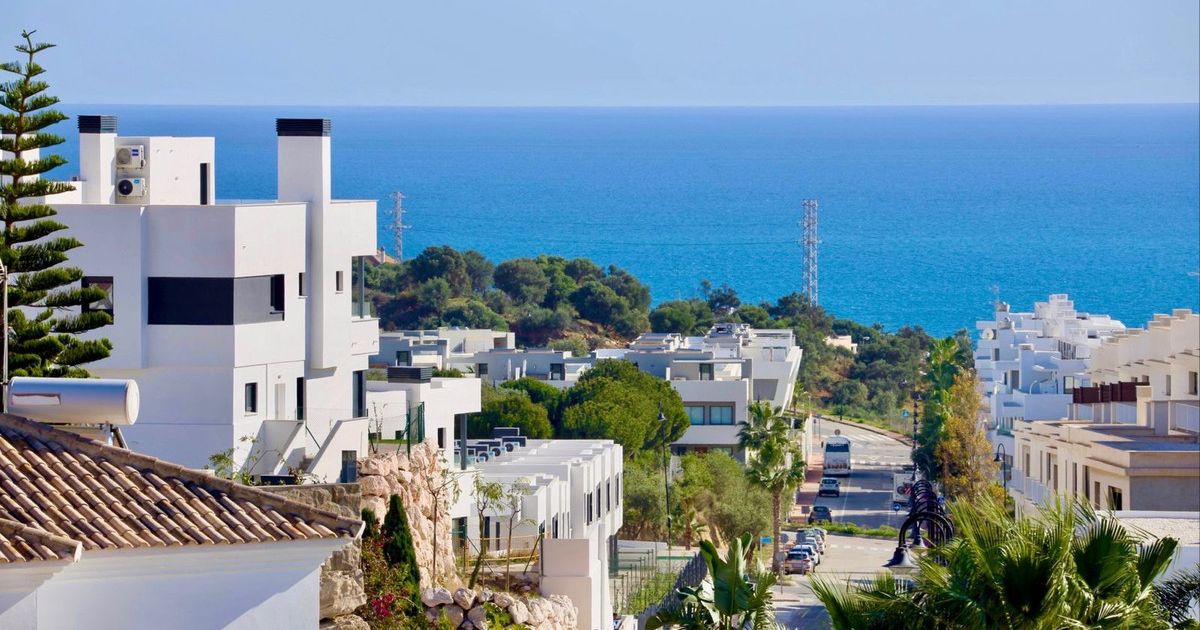 Смежный дом в La Cala de Mijas, La Cala de Mijas, 1/12