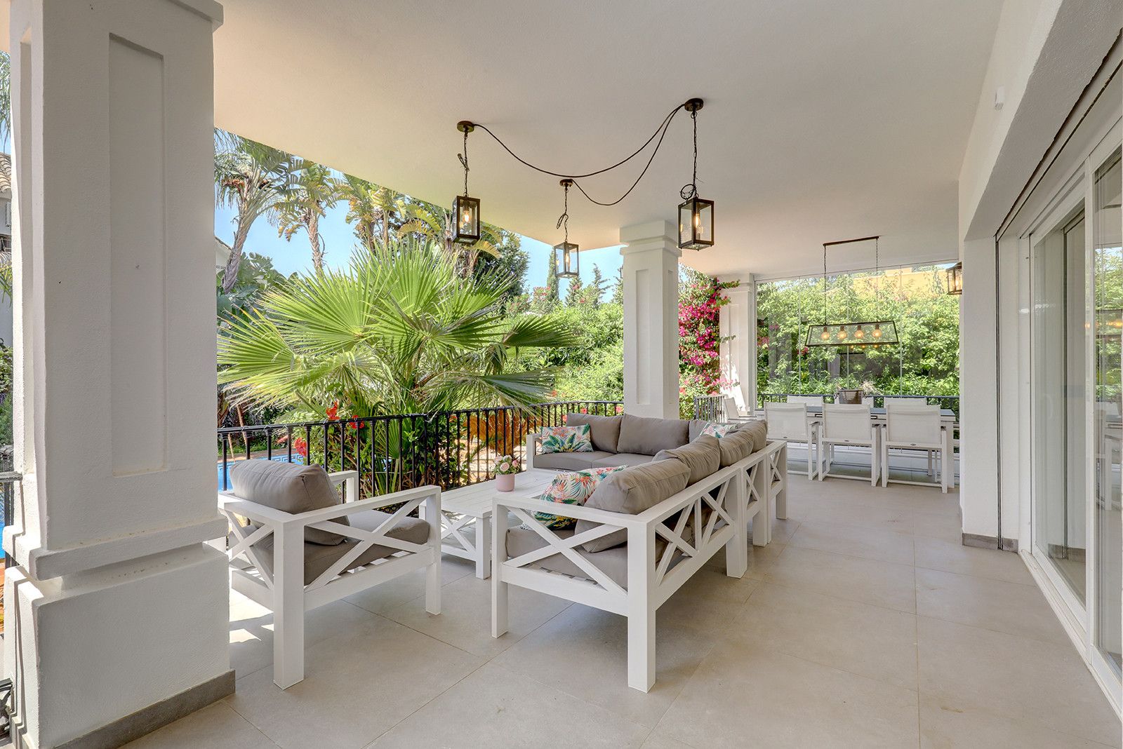 Villa en Marbella East, Cabopino, Marbella East, 7/12