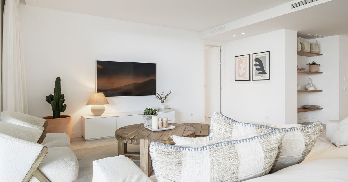 Erdgeschosswohnung in Marbella, Marbella, 6/12