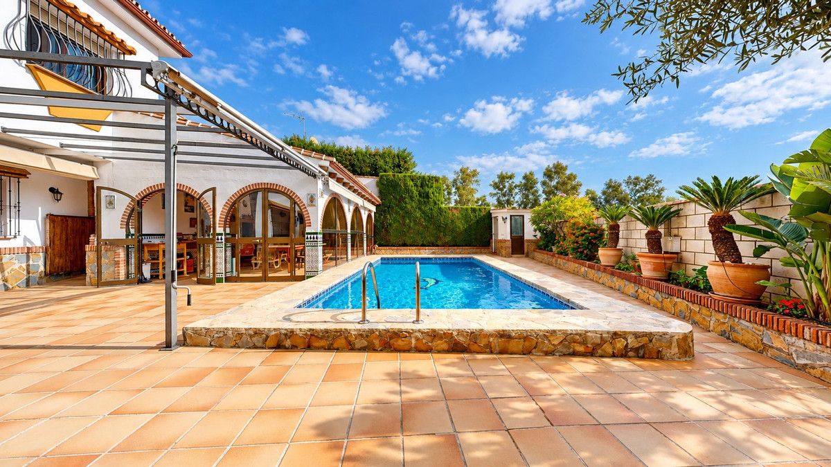 Villa Individuelle à Benalmadena, Benalmadena, 3/12