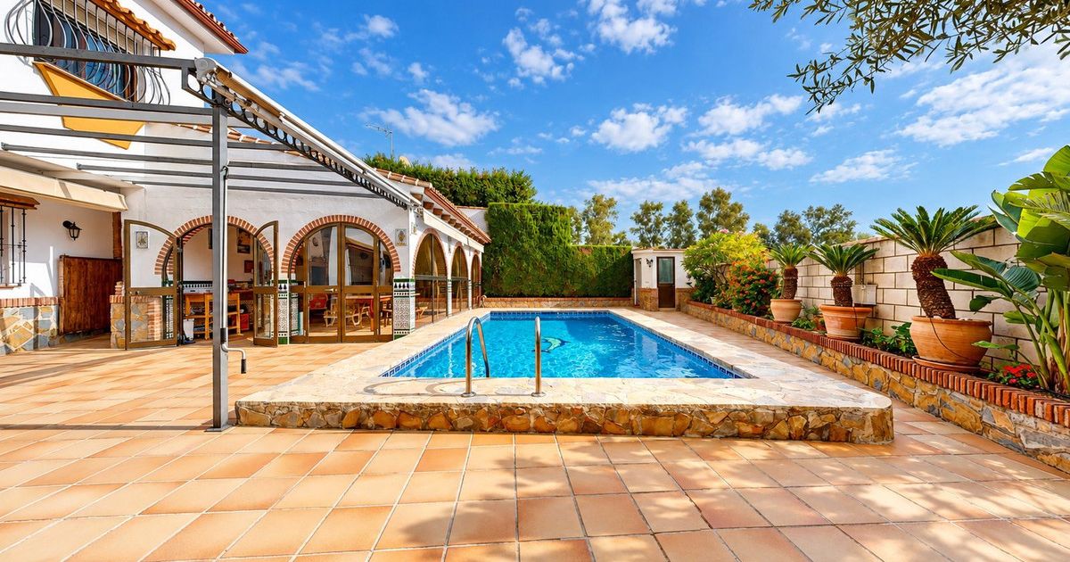 Villa Individuelle à Benalmadena, Benalmadena, 3/12