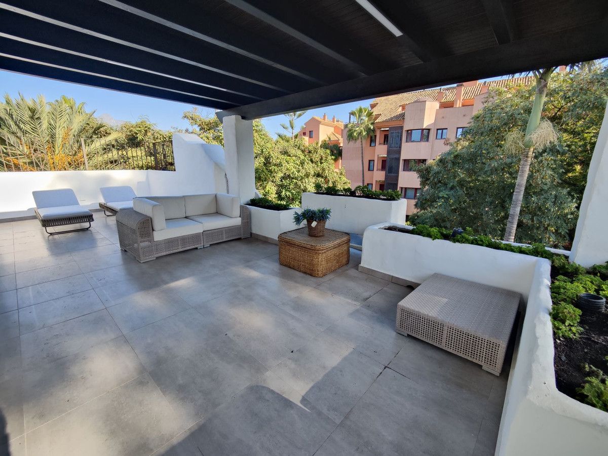 Penthouse Duplex in Puerto Banús, Puerto Banús, 12/12