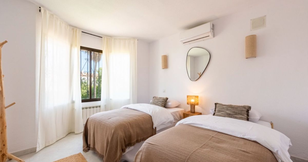 Fristående villa i Estepona, Estepona, 9/12