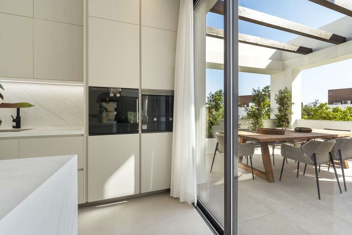 Villa in Marbella, Marbella, 8/12