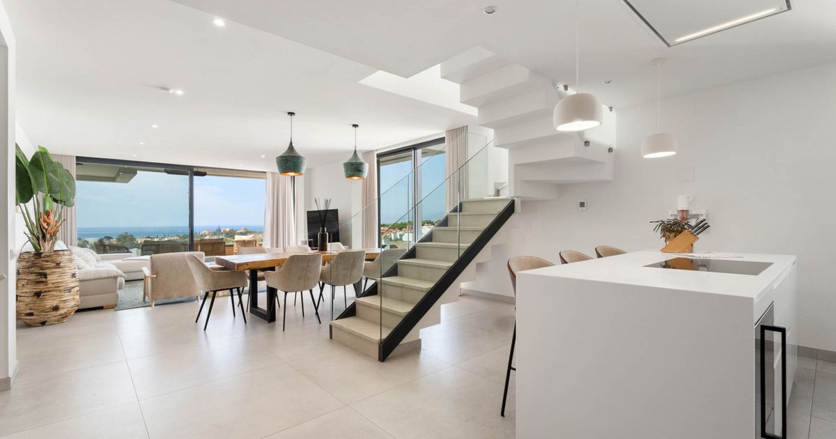 Penthouse Duplex in Artola, Artola, 1/12