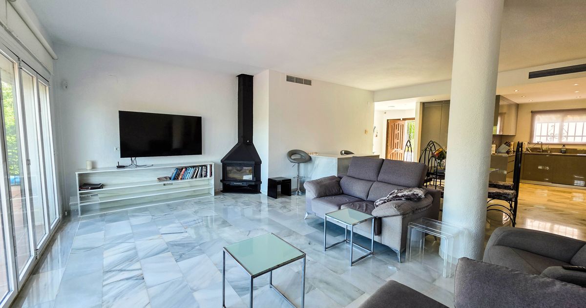 Parhus i Manilva, La Duquesa, Manilva, 3/12
