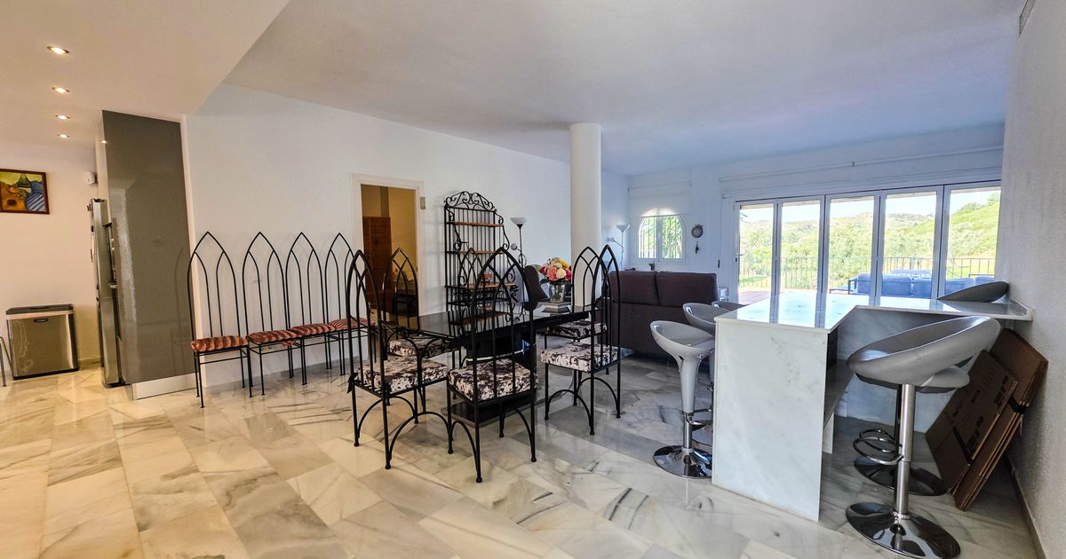 Parhus i Manilva, La Duquesa, Manilva, 6/12