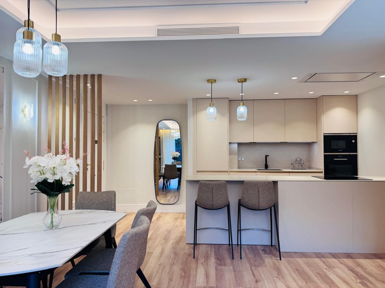 Appartement en rez-de-chaussée à San Pedro de Alcantara, Cortijo Blanco, San Pedro de Alcantara, 5/12