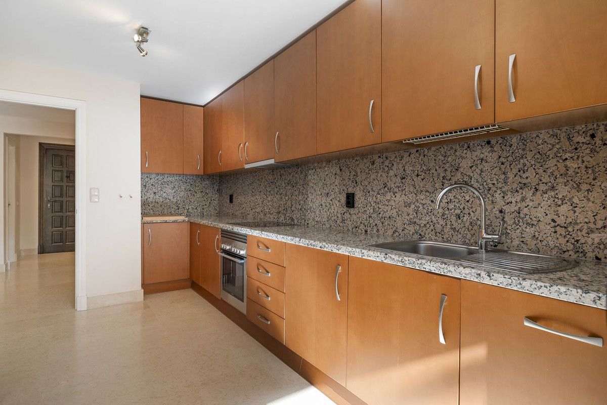Appartement en Rez-de-Chaussée à Benahavís, Benahavís, 11/12