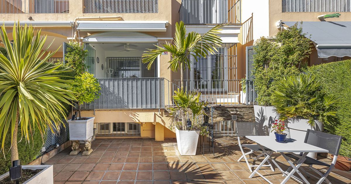 Townhouse in Marbella, Marbella, 3/12