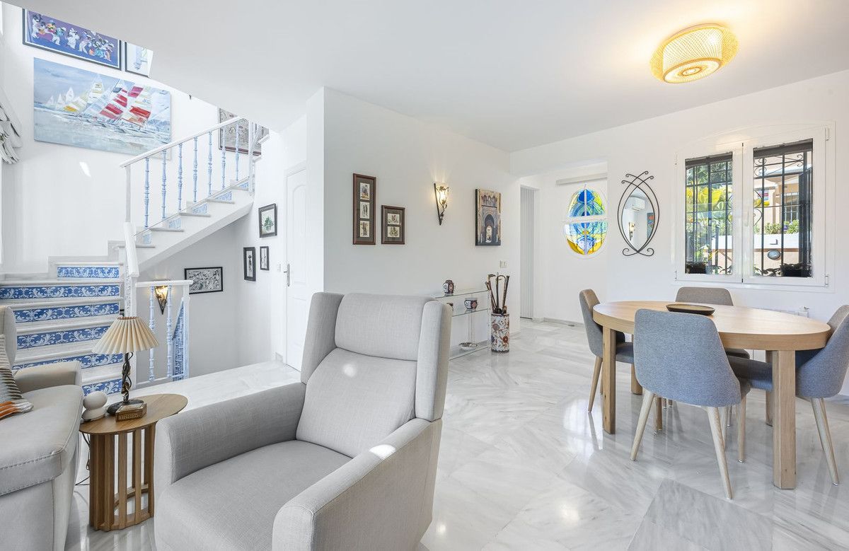 Townhouse in Marbella, Marbella, 10/12