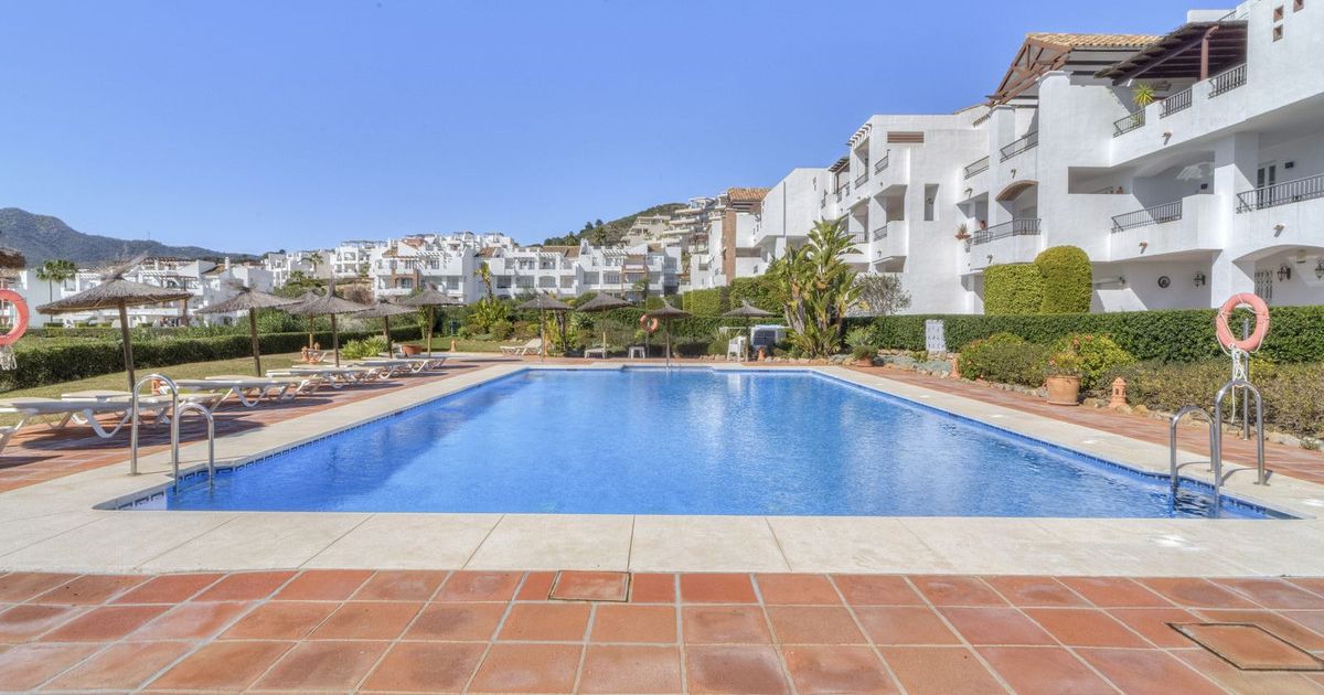 Apartament na środkowym piętrze w Los Arqueros, Los Arqueros, 12/12