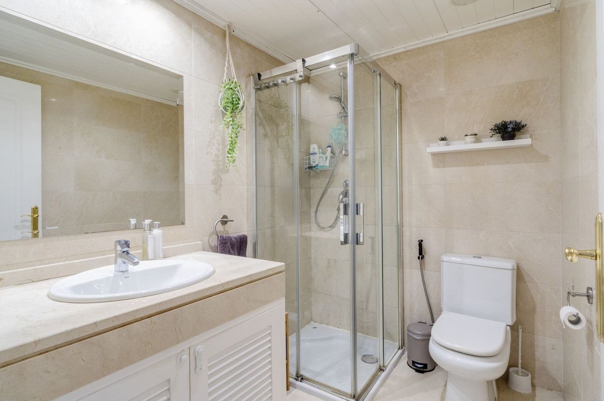 Apartament na środkowym piętrze w Los Arqueros, Los Arqueros, 5/12