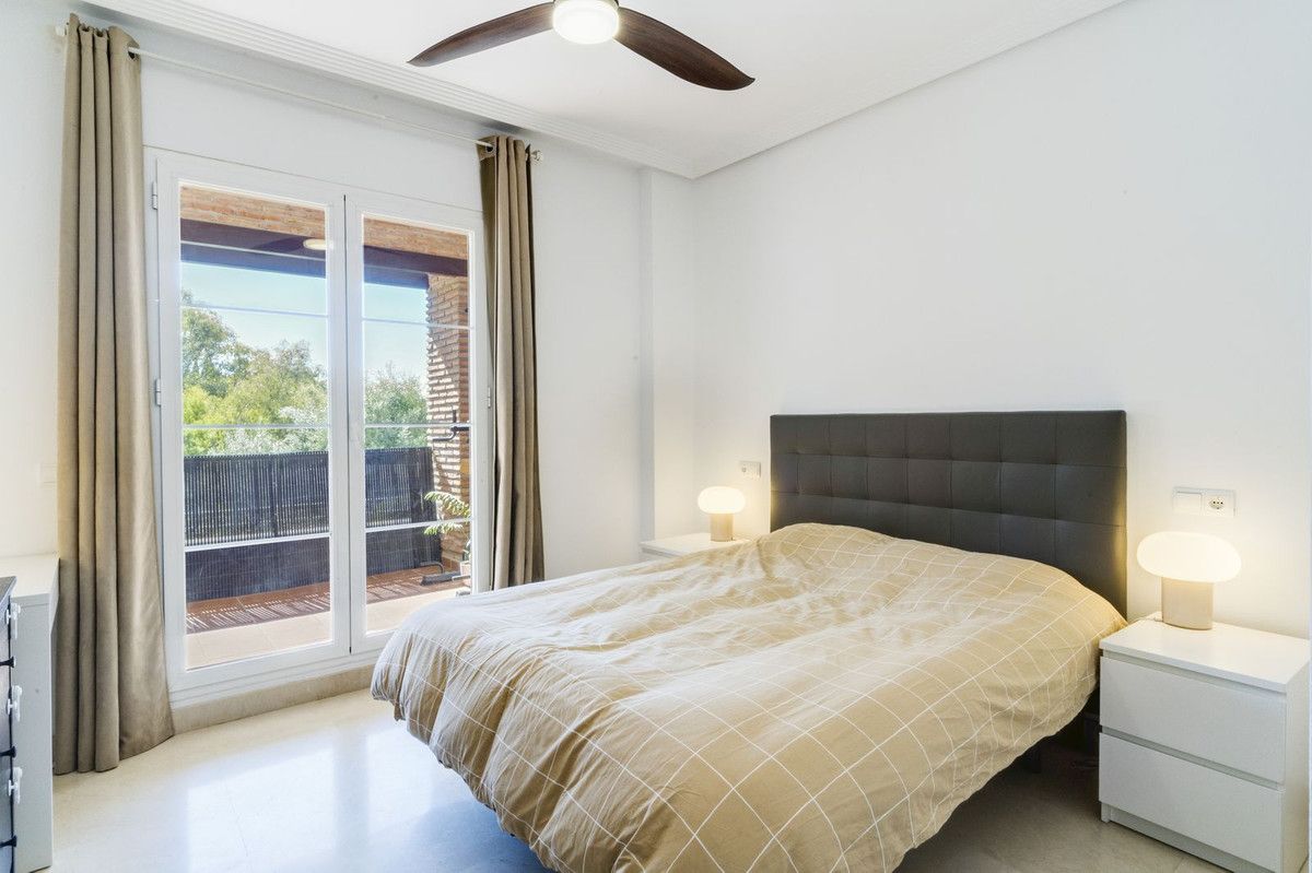 Apartament na środkowym piętrze w Los Arqueros, Los Arqueros, 6/12
