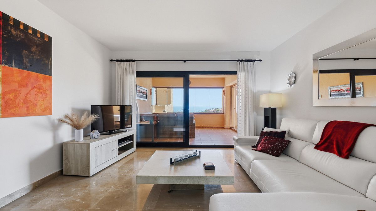 Appartement à l'étage intermédiaire à San Luis de Sabinillas, San Luis de Sabinillas, 3/12