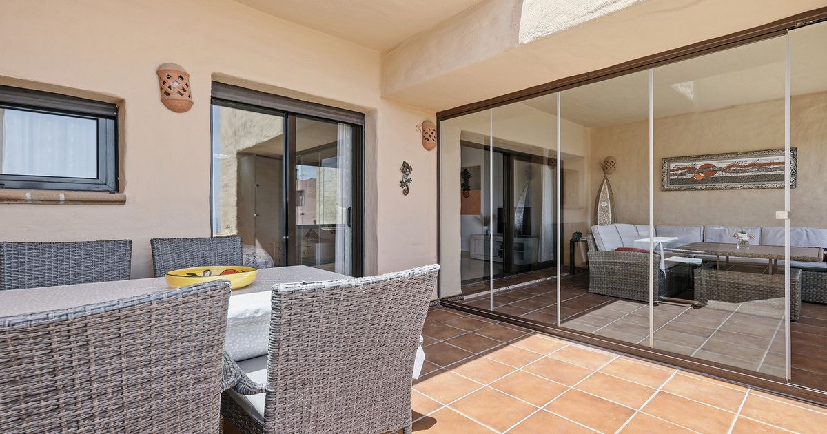 Appartement à l'étage intermédiaire à San Luis de Sabinillas, San Luis de Sabinillas, 5/12