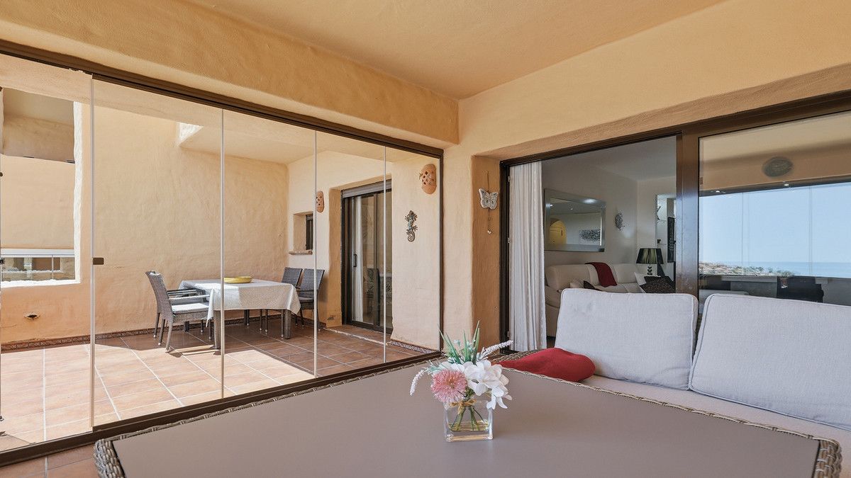 Appartement à l'étage intermédiaire à San Luis de Sabinillas, San Luis de Sabinillas, 9/12