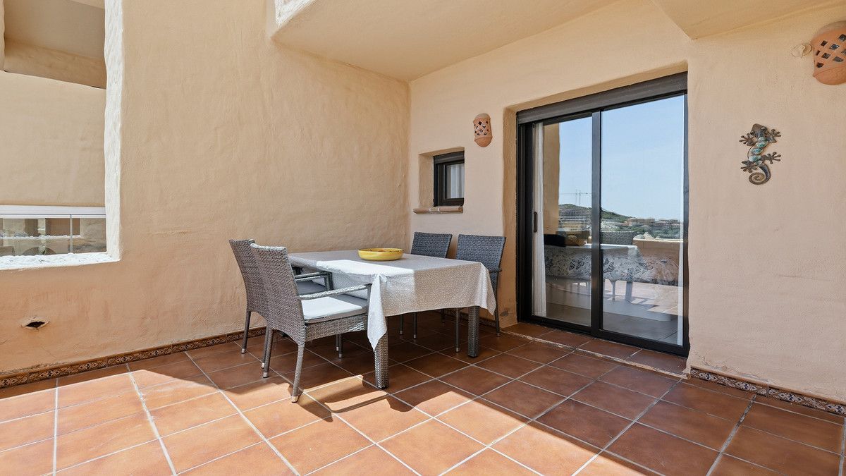 Appartement à l'étage intermédiaire à San Luis de Sabinillas, San Luis de Sabinillas, 10/12