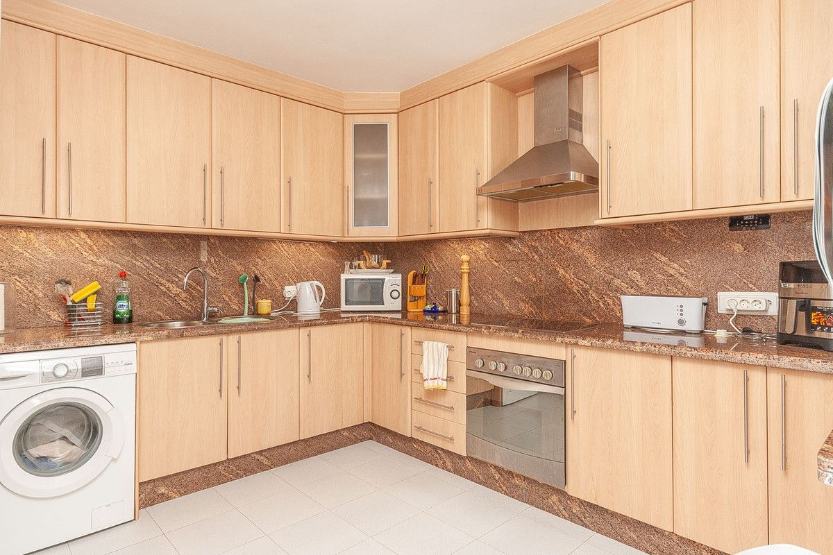 Appartement en rez-de-chaussée à Elviria, Elviria, 5/12